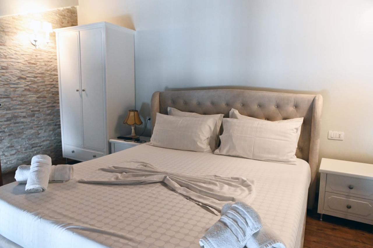 Hotel Onufri 골렘 외부 사진
